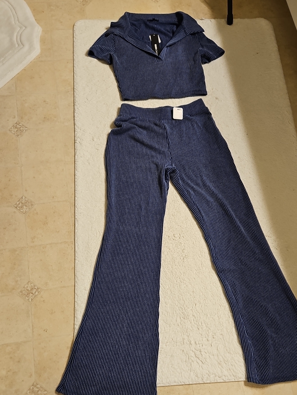 Striped Navy Crop Top & Wide-Leg Pants Set - Navy